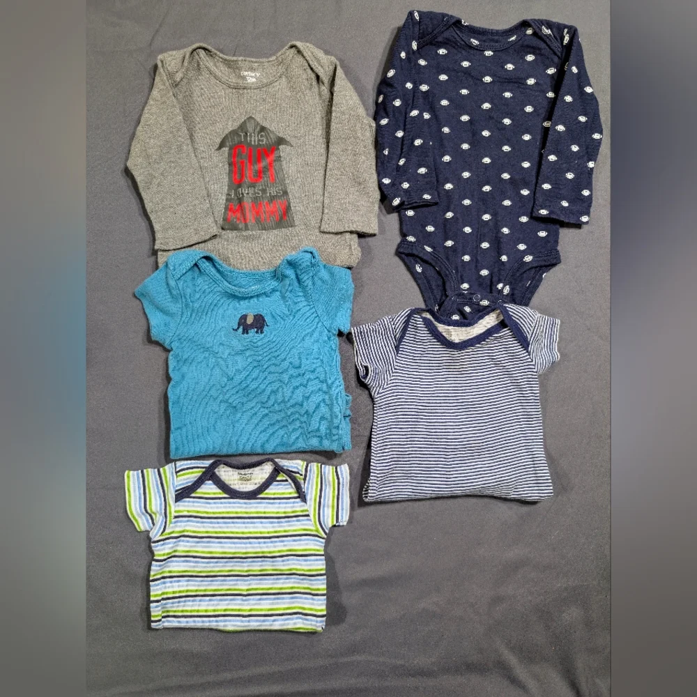 (5) Boys Onesies Bodysuits Size 12 Months‎ Carters Wonder Nation Gerber